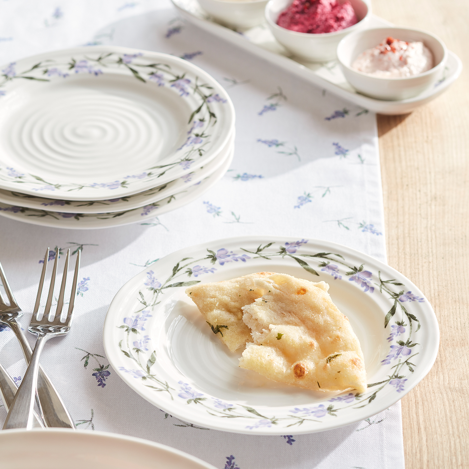 Sophie Conran Lavandula Set of 4 Side Plates image number null